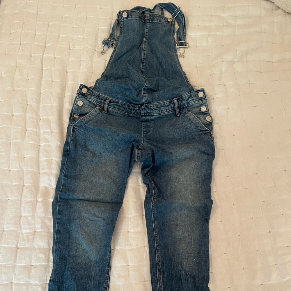 Gap maternity overalls sz xs